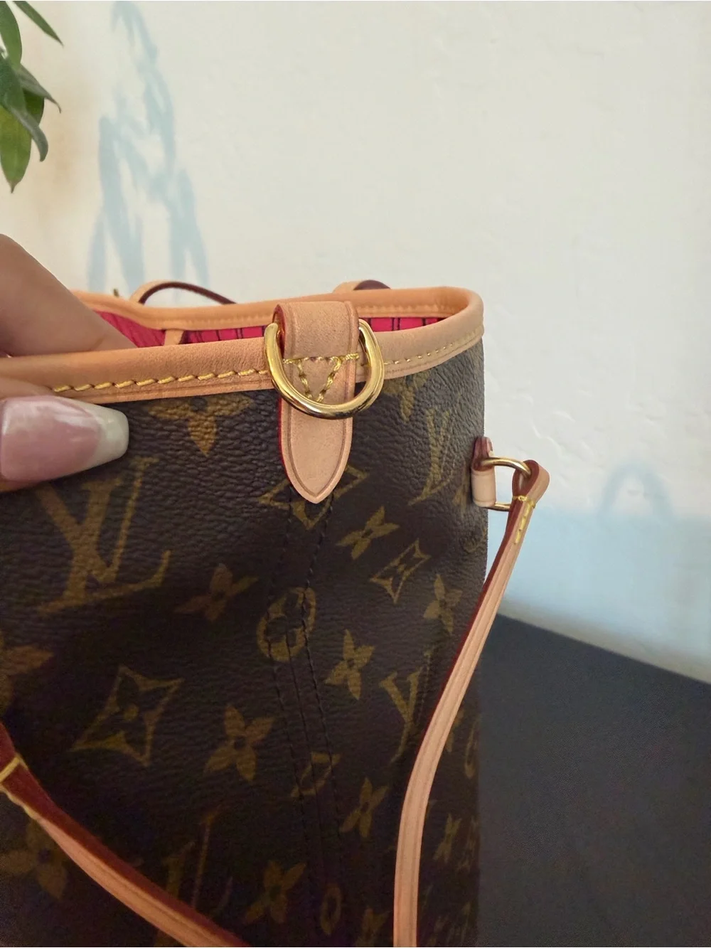 Louis Vuitton Neverfull Bandoulière Inside Out MM Rose Pondichery